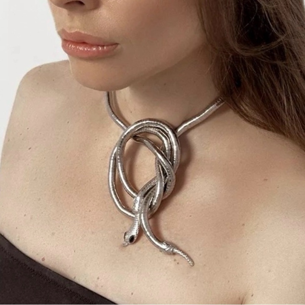 Snake Bendable Snake Chain – Wear Your Imagination - Picture 2 of 8